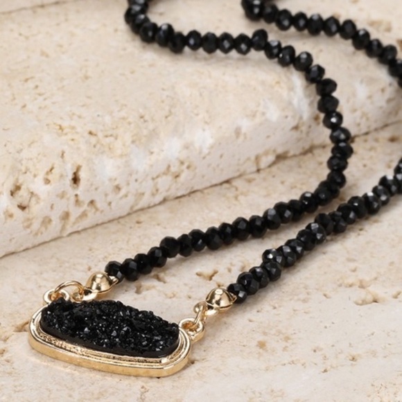 Druzy Necklace - Picture 3 of 6